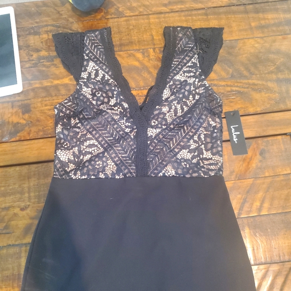 Womens black, lace bodycon dresd